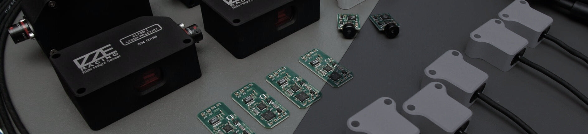 Izze sensors assembly